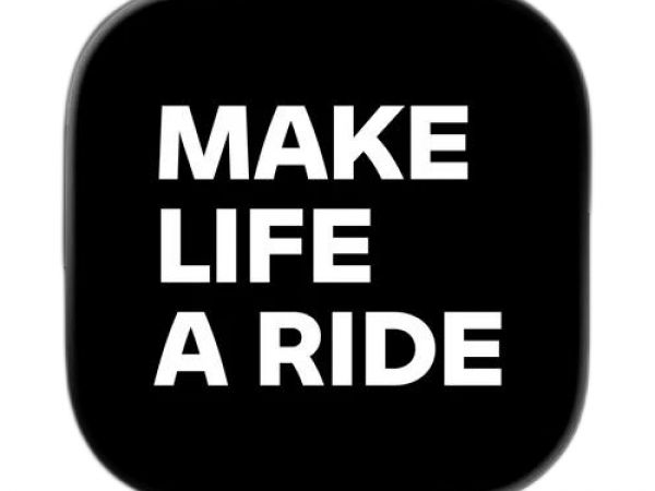 BMW ConnectedRide Cradle und BMW Motorrad Connected App